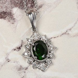 AAA  Grade Russian Diopside Pendent